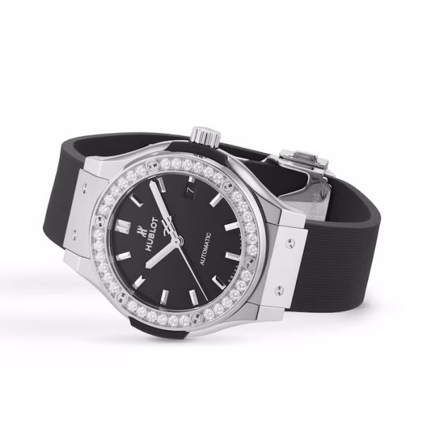 Hublot Classic Fusion Titanium Diamonds 38mm - Image 6