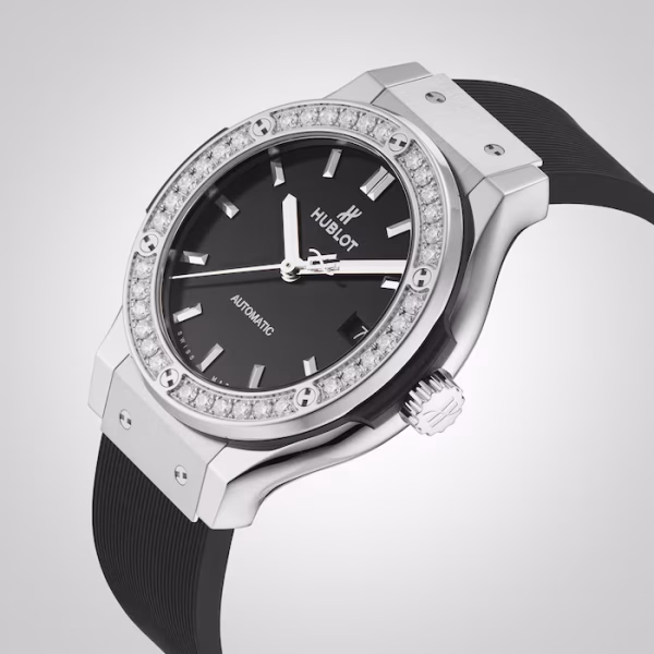 Hublot Classic Fusion Titanium Diamonds 38mm - Image 3